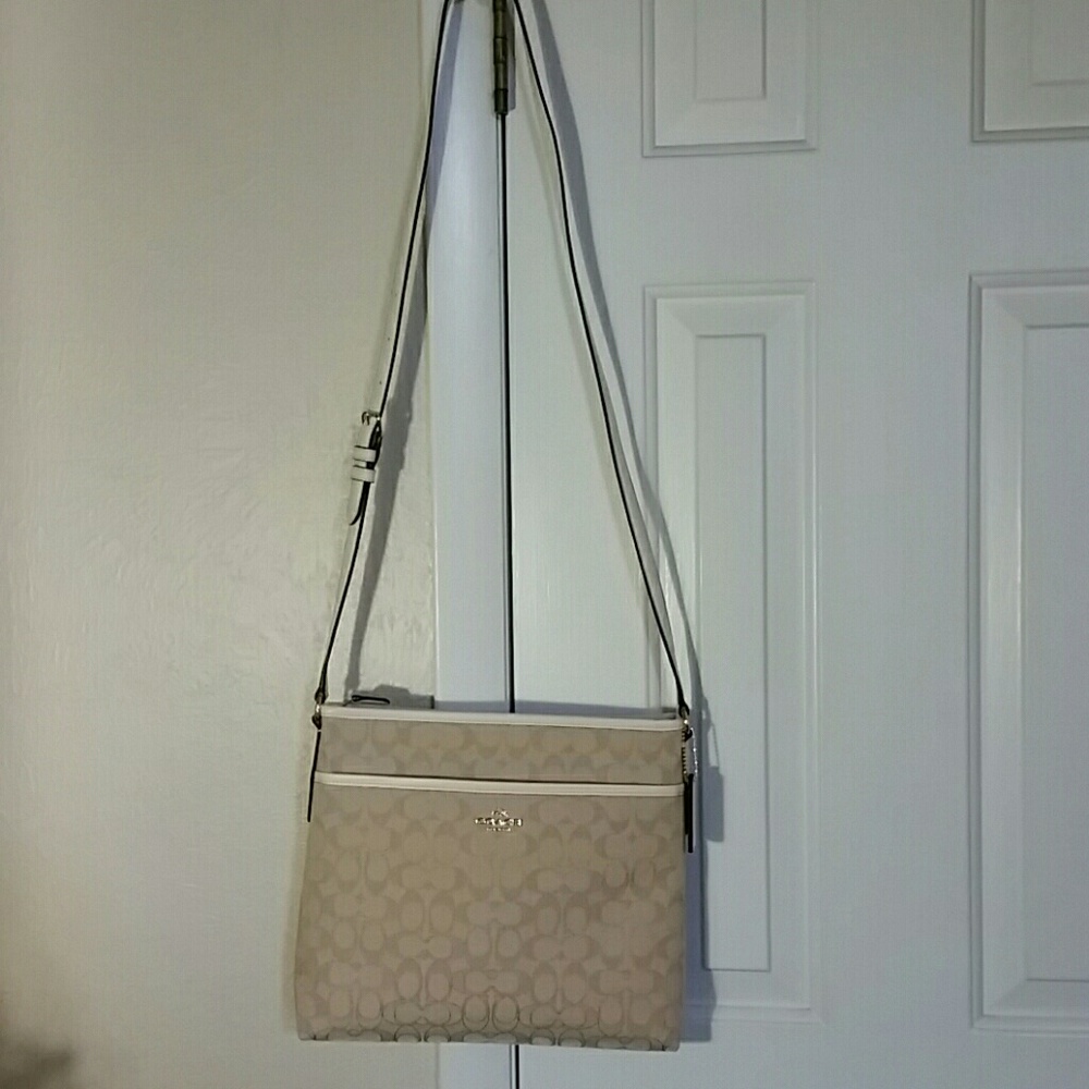 Coach File Bag/Crossbody Bag